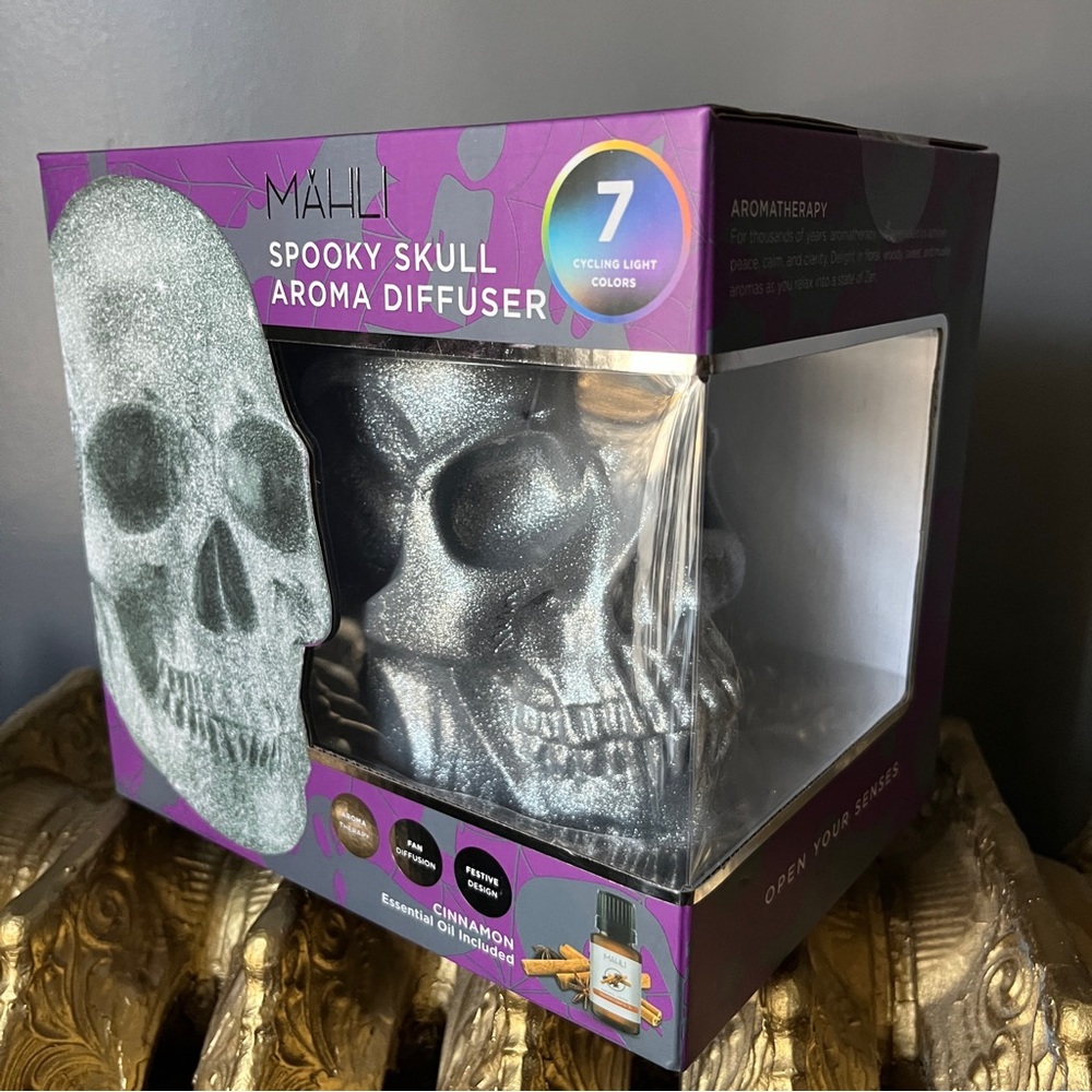 NEW Mahli Solver Glitter Skull Diffuser